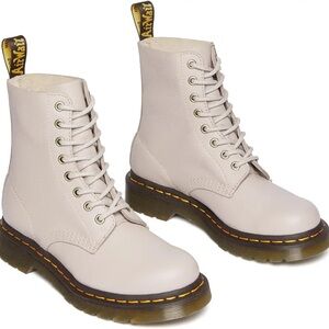 Doc Marten 1460 Pascal Vintage Taupe Sz 9